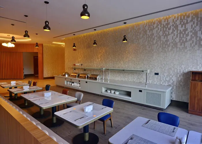 Hotel Azura World 5*