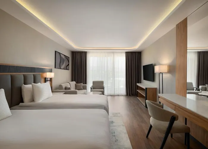 Hotel Azura World 5*