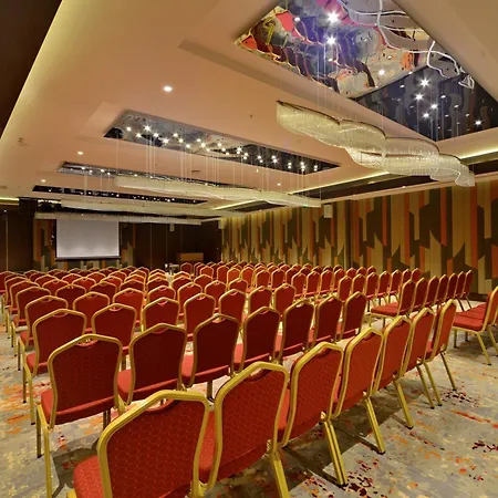 Wyndham 5*