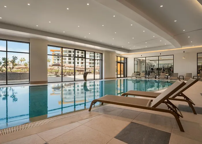 ホテル Azura World 5*