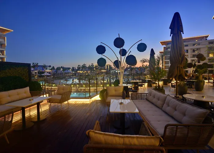 Azura World アランヤ