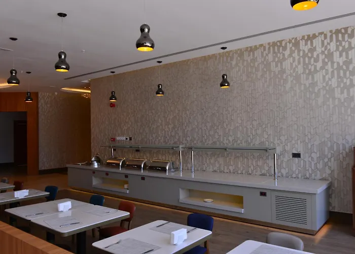 Azura World מלון