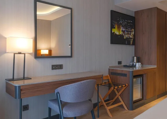 ホテル Azura World アランヤ