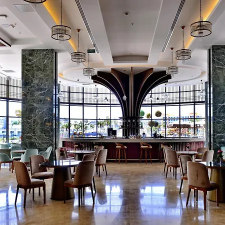 Готель Wyndham Аланія